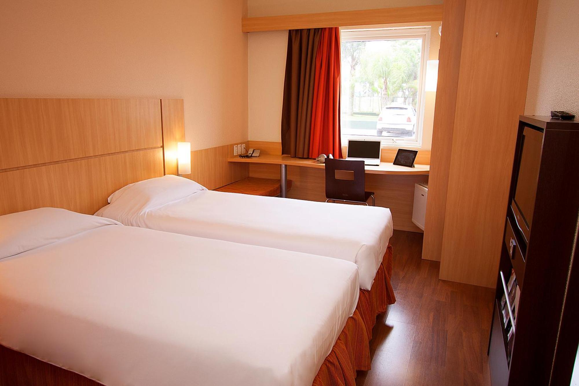ibis Curitiba Aeroporto Hotel São José dos Pinhais Cameră foto